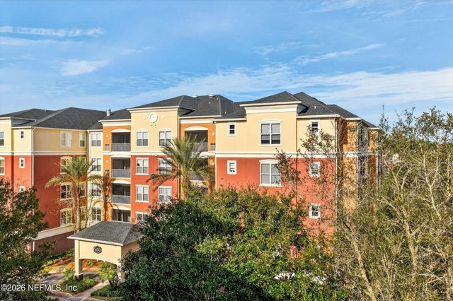 4480 DEERWOOD LAKE Parkway 432, Jacksonville, FL 32216