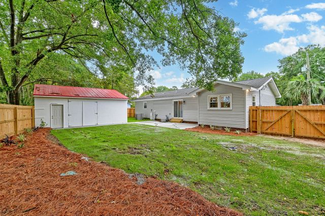 2660 Orchid Avenue, North Charleston, SC 29405