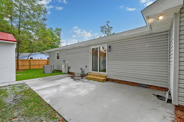 2660 Orchid Avenue, North Charleston, SC 29405