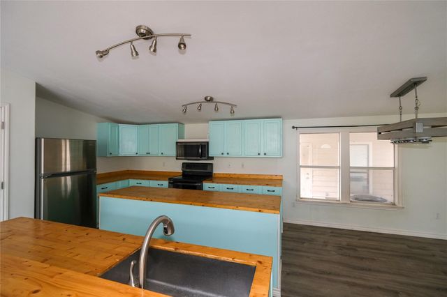 170 W Creek, Trinity, TX 75862