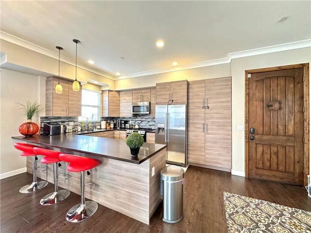 342 Myrtle 201, Glendale, CA 91203