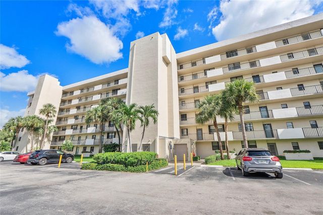 2430 Deer Creek Country Club Boulevard 307, Deerfield Beach, FL 33442