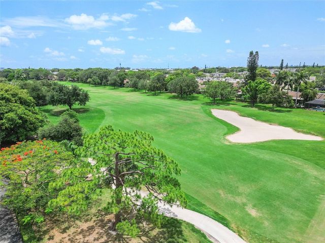2430 Deer Creek Country Club Boulevard 307, Deerfield Beach, FL 33442
