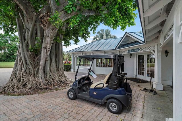 2430 Deer Creek Country Club Boulevard 307, Deerfield Beach, FL 33442
