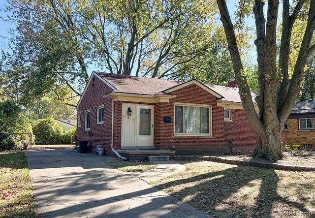 21810 Stratford Street W, Oak Park, MI 48237