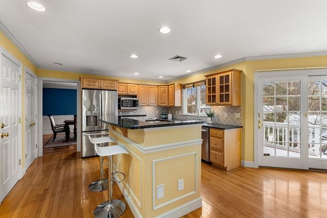 25 Liberty Ave, Lexington, MA 02420