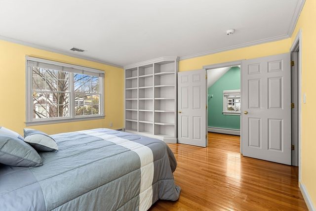 25 Liberty Ave, Lexington, MA 02420