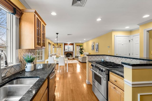 25 Liberty Ave, Lexington, MA 02420