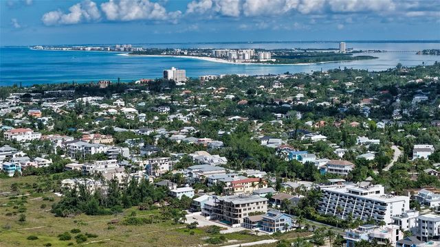 625 BEACH ROAD 301, Sarasota, FL 34242
