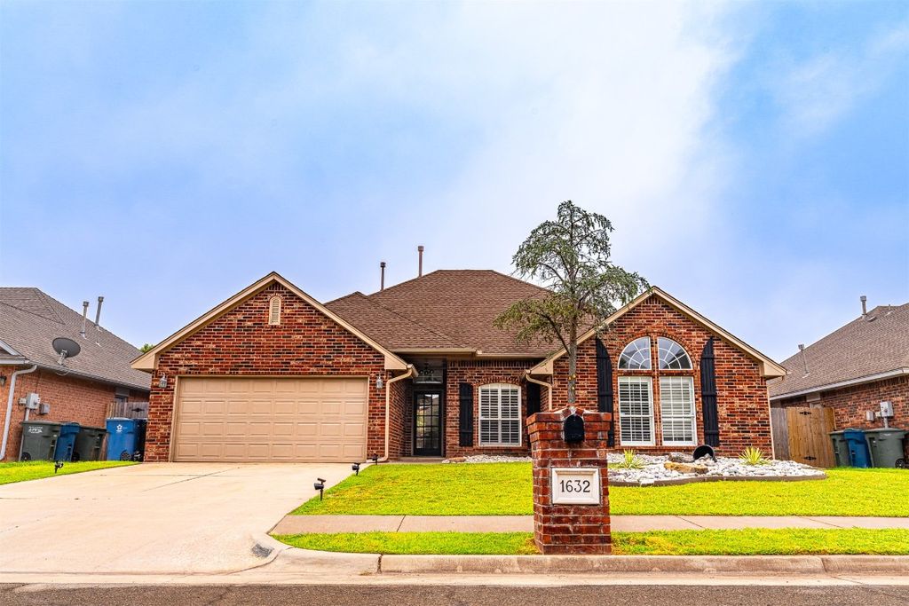 1632 Camden Way, Edmond, OK 73013