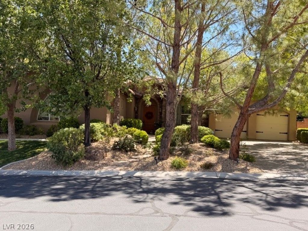 77 TAPADERO Lane, Las Vegas, NV 89135