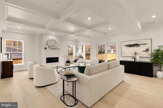 3905 HALSEY ST, Kensington, MD 20895