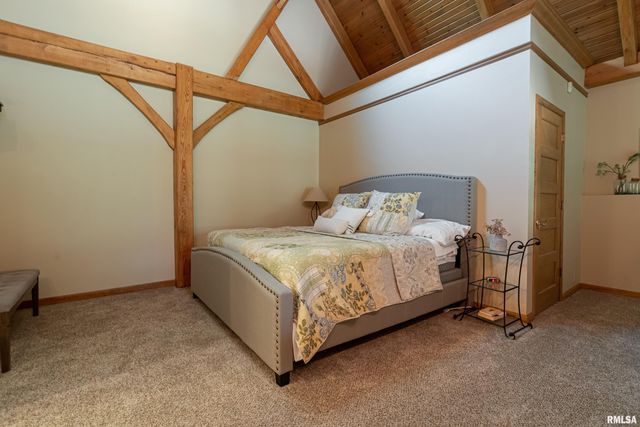 1165 Lake Shore Drive North Drive, Goreville, IL 62995