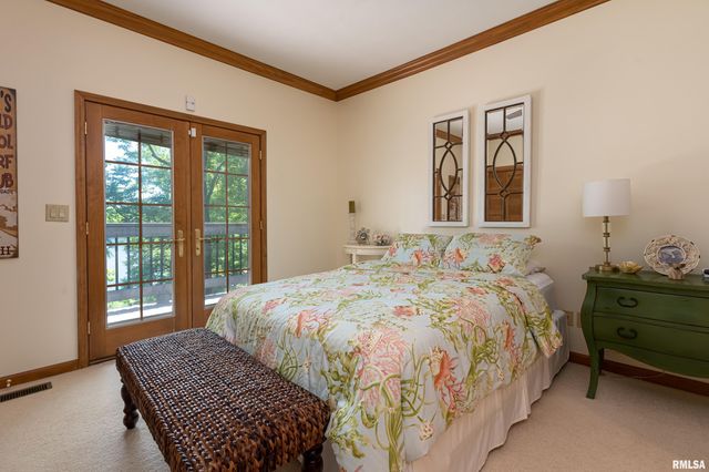 1165 Lake Shore Drive North Drive, Goreville, IL 62995