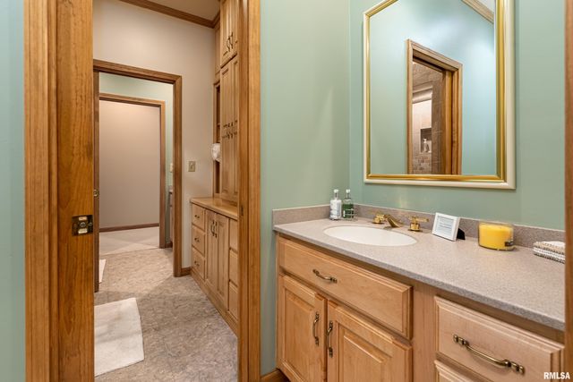 1165 Lake Shore Drive North Drive, Goreville, IL 62995