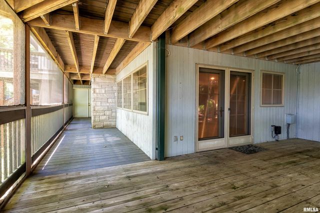 1165 Lake Shore Drive North Drive, Goreville, IL 62995