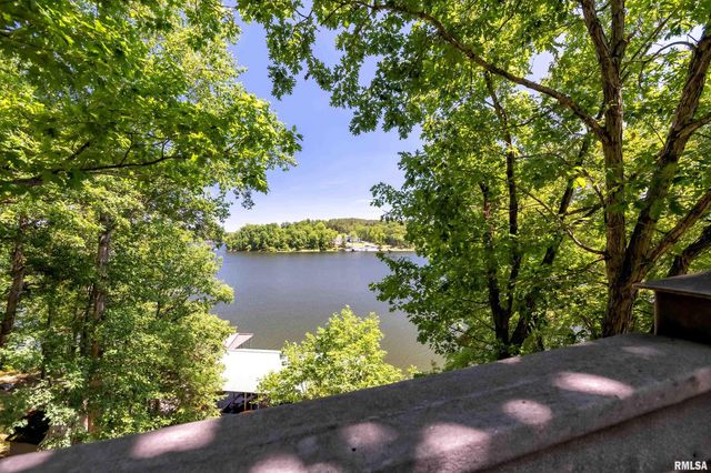 1165 Lake Shore Drive North Drive, Goreville, IL 62995