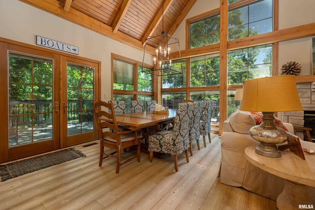 1165 Lake Shore Drive North Drive, Goreville, IL 62995