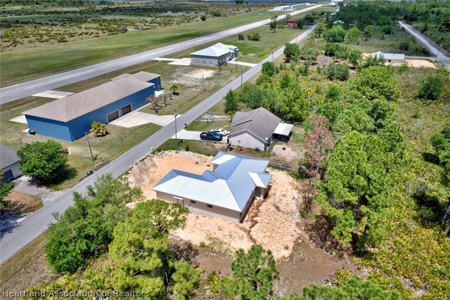 788 Seneca Drive NW, Lake Placid, FL 33852