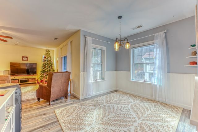 9 Blueberry Hill Rd Unit 8, Plymouth, NH 03264