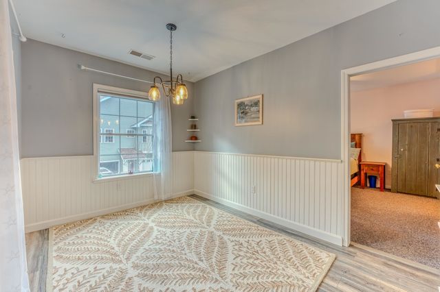 9 Blueberry Hill Rd Unit 8, Plymouth, NH 03264