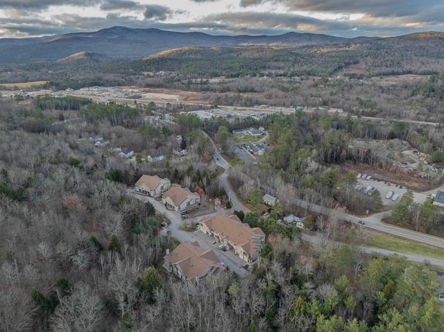 9 Blueberry Hill Rd Unit 8, Plymouth, NH 03264