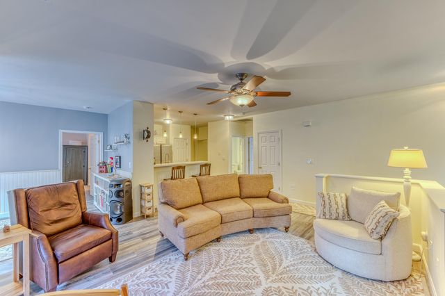 9 Blueberry Hill Rd Unit 8, Plymouth, NH 03264