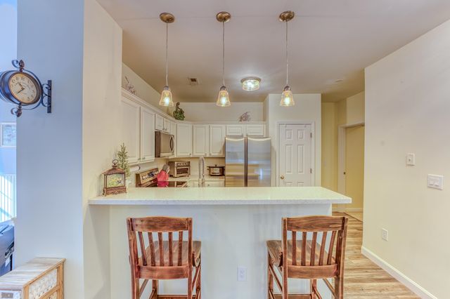 9 Blueberry Hill Rd Unit 8, Plymouth, NH 03264