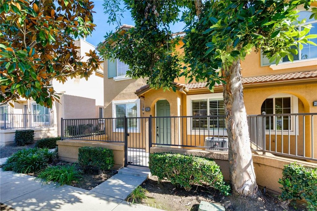 1985 E Harvard Privado A, Ontario, CA 91764