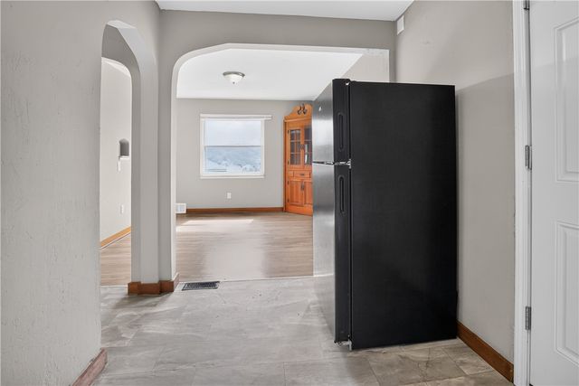 1104 Porter St, Mckeesport, PA 15132