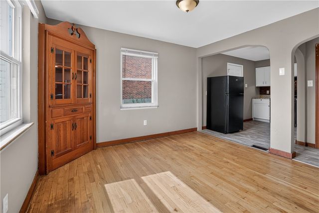 1104 Porter St, Mckeesport, PA 15132