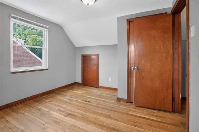 1104 Porter St, Mckeesport, PA 15132