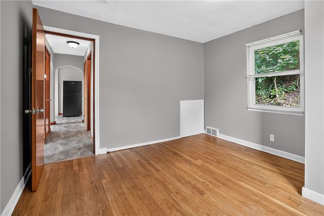 1104 Porter St, Mckeesport, PA 15132