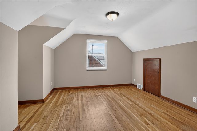 1104 Porter St, Mckeesport, PA 15132