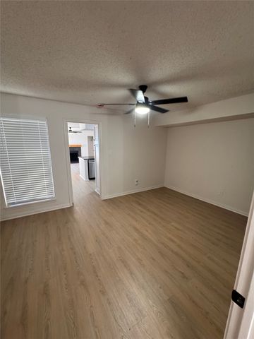 2305 Basil Drive D108, Arlington, TX 76006