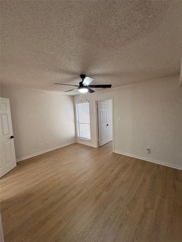 2305 Basil Drive D108, Arlington, TX 76006
