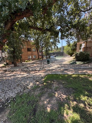 2305 Basil Drive D108, Arlington, TX 76006