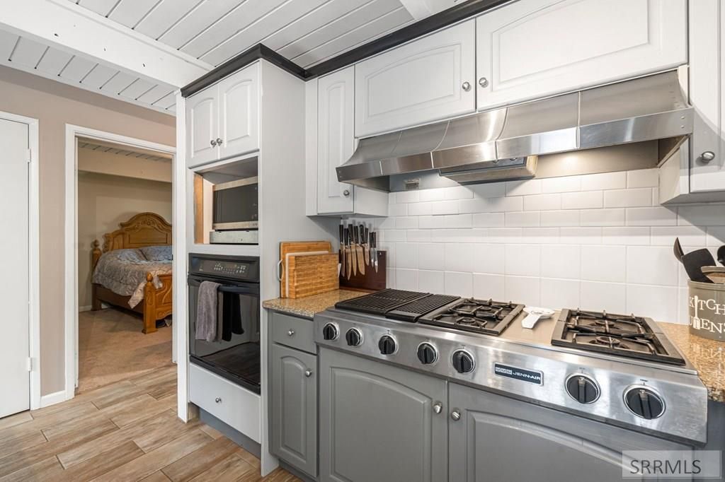 Image 17 of property listing at 493 N 4154 E, Rigby, ID 83442