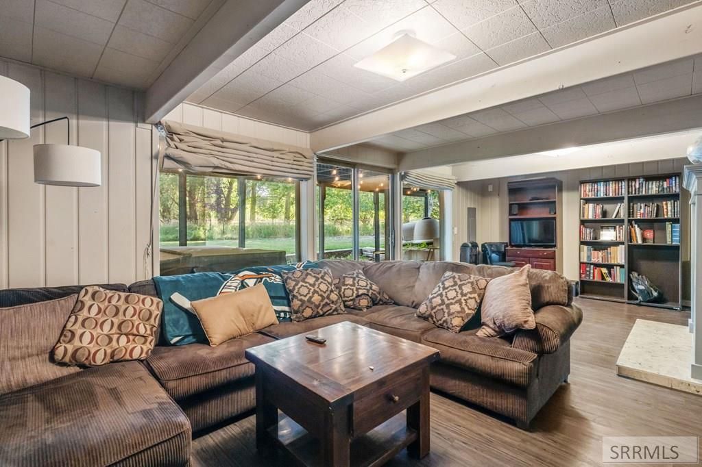 Image 43 of property listing at 493 N 4154 E, Rigby, ID 83442