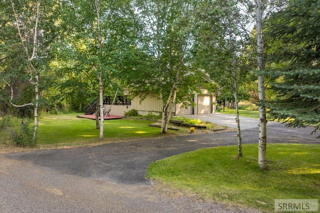 Image 60 of property listing at 493 N 4154 E, Rigby, ID 83442