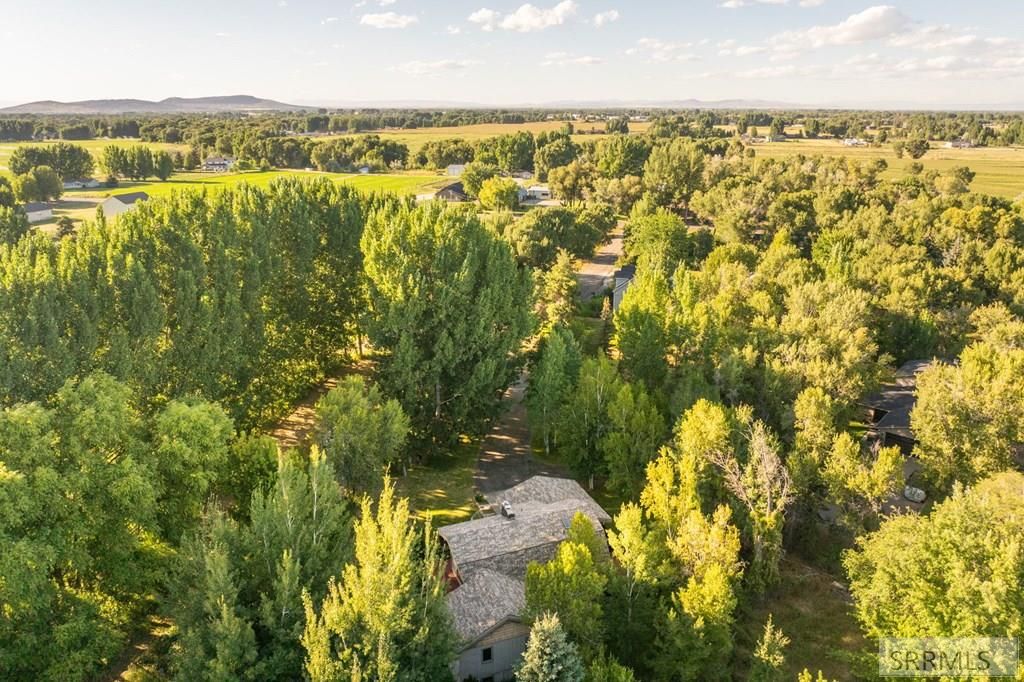 Image 63 of property listing at 493 N 4154 E, Rigby, ID 83442