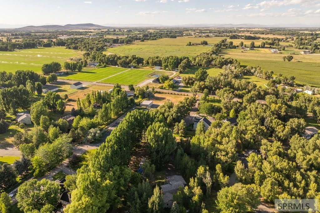 Image 71 of property listing at 493 N 4154 E, Rigby, ID 83442