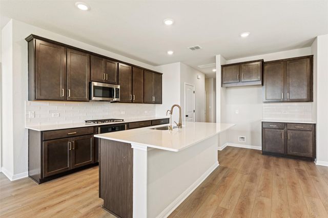 9808 Serene Bliss LN, Buda, TX 78610