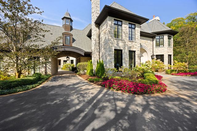 15W120 60th Street, Burr Ridge, IL 60527