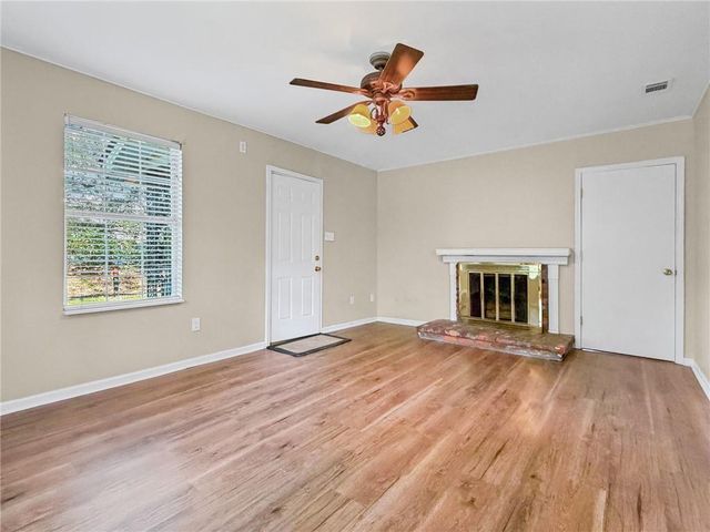 1926 Ryders Lane, Mobile, AL 36605