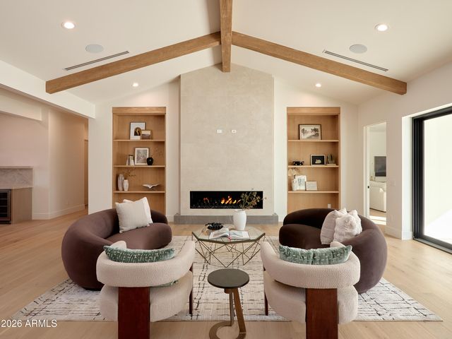 2901 E PIERSON Street, Phoenix, AZ 85016