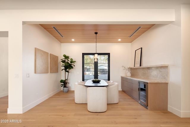 2901 E PIERSON Street, Phoenix, AZ 85016