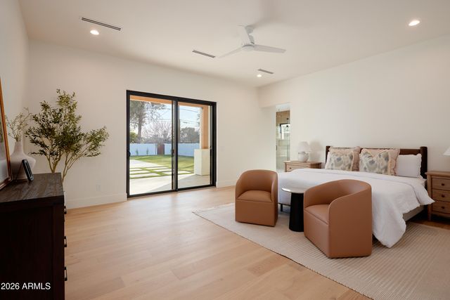 2901 E PIERSON Street, Phoenix, AZ 85016