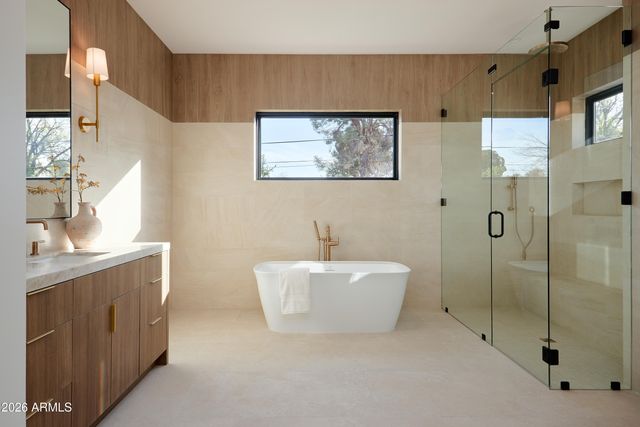 2901 E PIERSON Street, Phoenix, AZ 85016