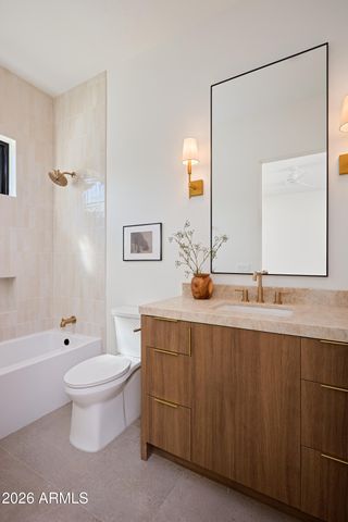 2901 E PIERSON Street, Phoenix, AZ 85016